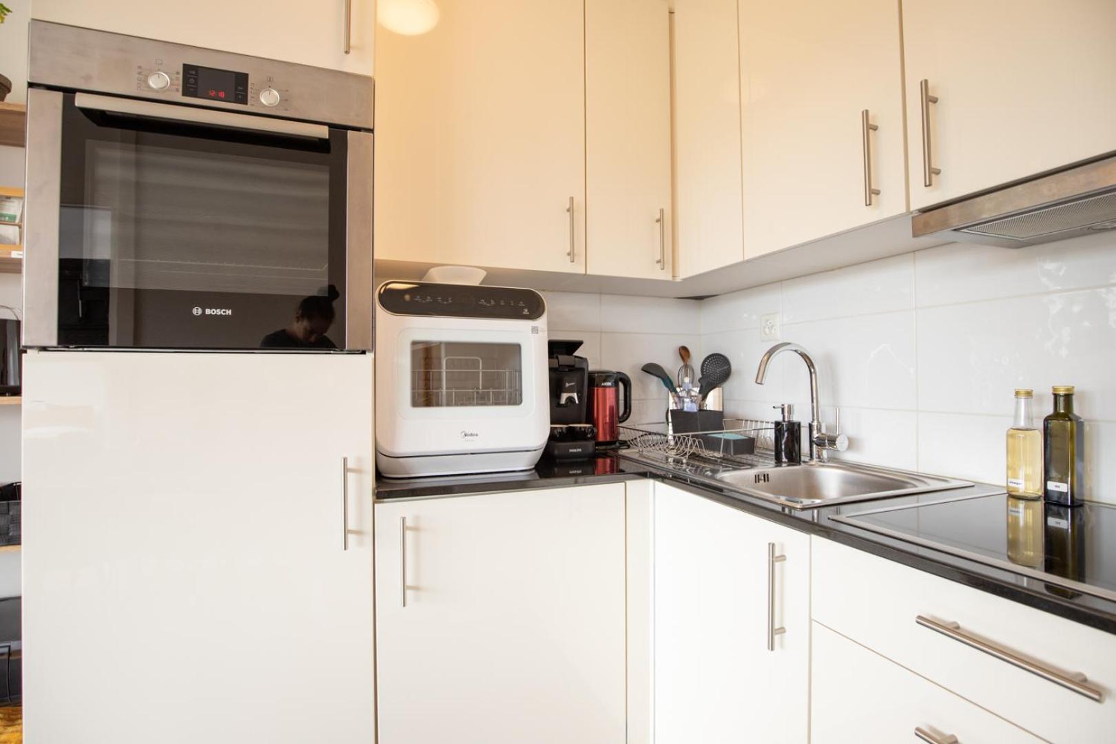 Special Modern Lisa Apartment Basel, Bahnhof Grossbasel 10-Star Экстерьер фото